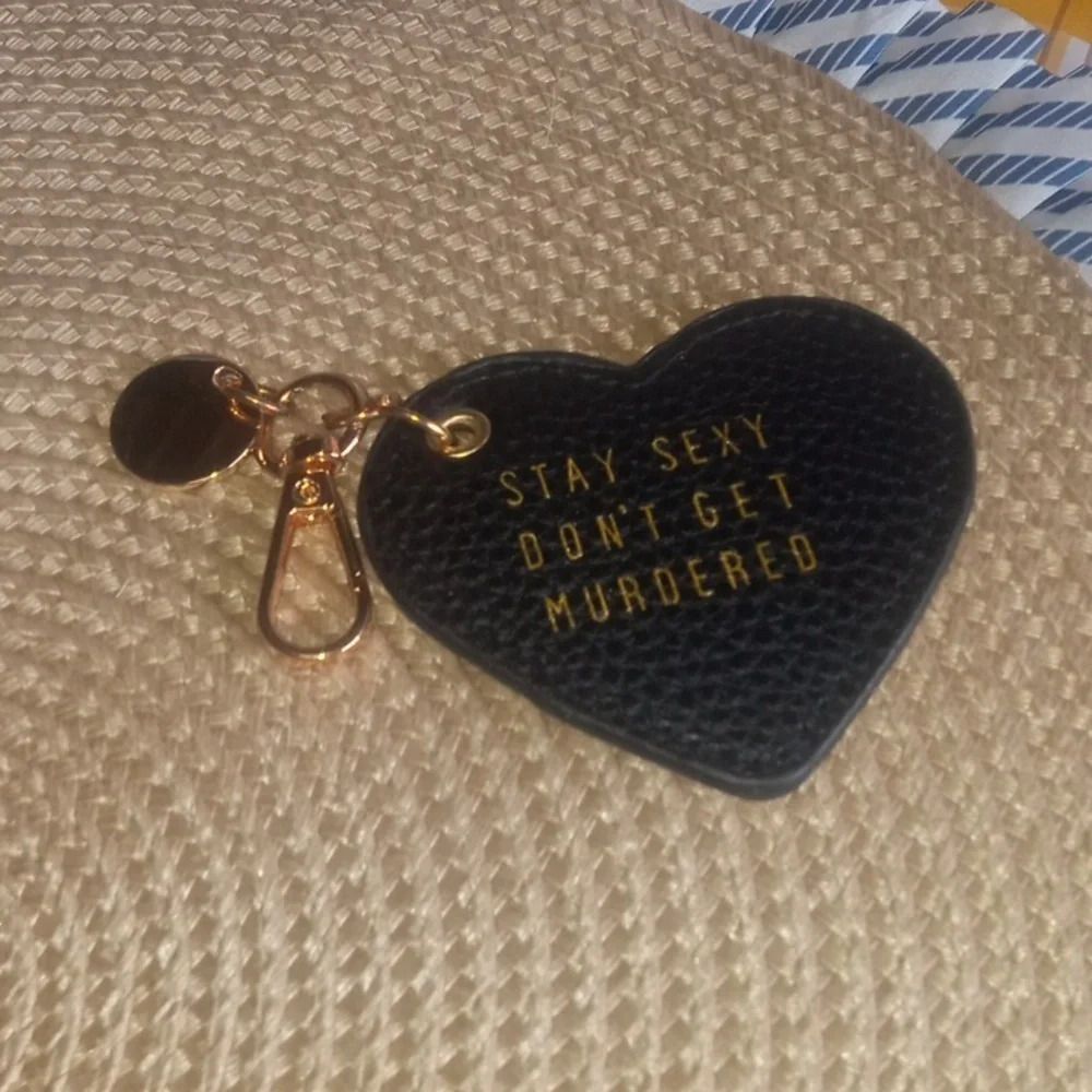 Heart keychain‎